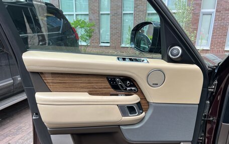 Land Rover Range Rover IV рестайлинг, 2018 год, 10 000 000 рублей, 9 фотография