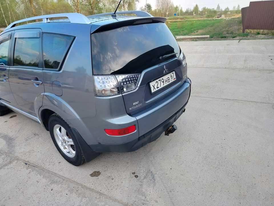 Mitsubishi Outlander II, 2007 год, 1 150 000 рублей, 2 фотография