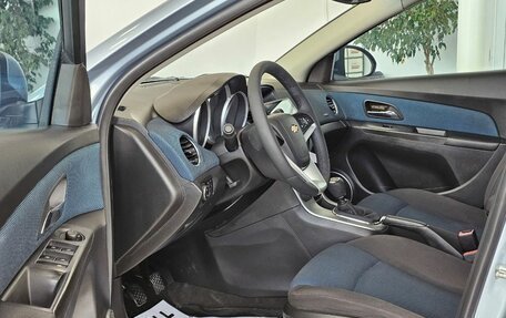Chevrolet Cruze II, 2012 год, 889 000 рублей, 10 фотография