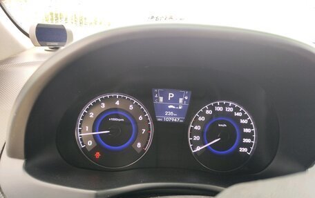 Hyundai Solaris II рестайлинг, 2013 год, 880 000 рублей, 9 фотография