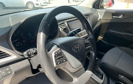Hyundai Solaris II рестайлинг, 2019 год, 1 399 000 рублей, 10 фотография