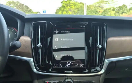 Volvo S90 II рестайлинг, 2021 год, 2 850 007 рублей, 9 фотография