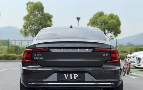 Volvo S90 II рестайлинг, 2021 год, 2 900 000 рублей, 6 фотография