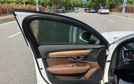 Volvo S90 II рестайлинг, 2021 год, 2 850 007 рублей, 12 фотография