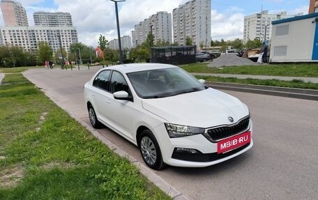 Skoda Rapid II, 2020 год, 1 900 000 рублей, 2 фотография