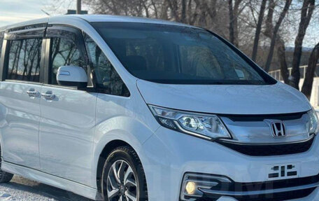 Honda Stepwgn IV, 2016 год, 1 800 000 рублей, 9 фотография