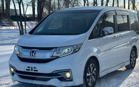 Honda Stepwgn IV, 2016 год, 1 800 000 рублей, 10 фотография