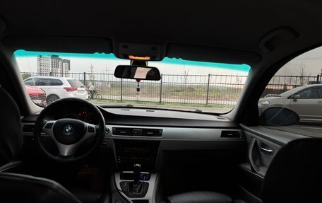 BMW 3 серия, 2005 год, 835 000 рублей, 12 фотография