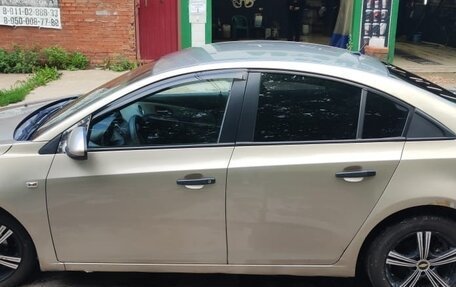 Chevrolet Cruze II, 2011 год, 600 000 рублей, 5 фотография