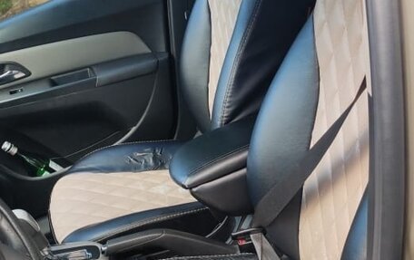Chevrolet Cruze II, 2011 год, 600 000 рублей, 11 фотография