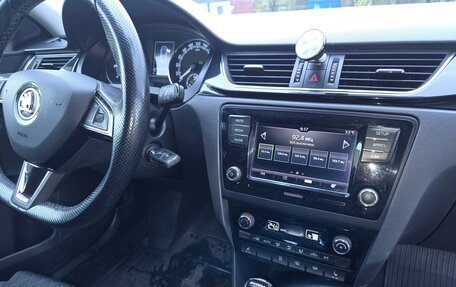 Skoda Rapid I, 2018 год, 1 350 000 рублей, 9 фотография