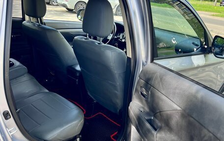 Mitsubishi Outlander III рестайлинг 3, 2016 год, 1 620 000 рублей, 18 фотография