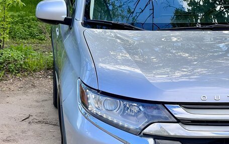 Mitsubishi Outlander III рестайлинг 3, 2016 год, 1 620 000 рублей, 27 фотография