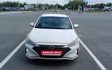 Hyundai Elantra VI рестайлинг, 2020 год, 1 800 000 рублей, 2 фотография