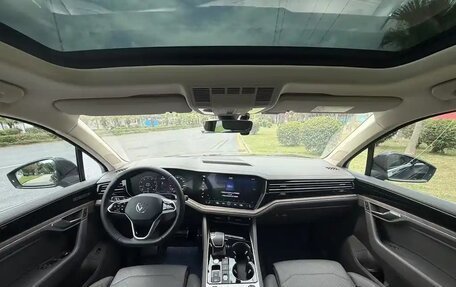 Volkswagen Touareg III, 2021 год, 4 577 000 рублей, 6 фотография