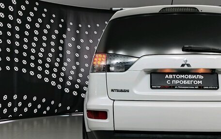 Mitsubishi Outlander III рестайлинг 3, 2011 год, 1 155 000 рублей, 10 фотография