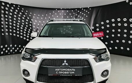 Mitsubishi Outlander III рестайлинг 3, 2011 год, 1 155 000 рублей, 2 фотография