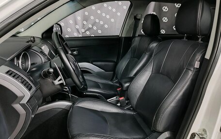 Mitsubishi Outlander III рестайлинг 3, 2011 год, 1 155 000 рублей, 16 фотография