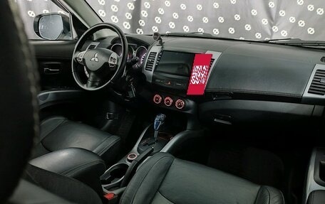 Mitsubishi Outlander III рестайлинг 3, 2011 год, 1 155 000 рублей, 25 фотография