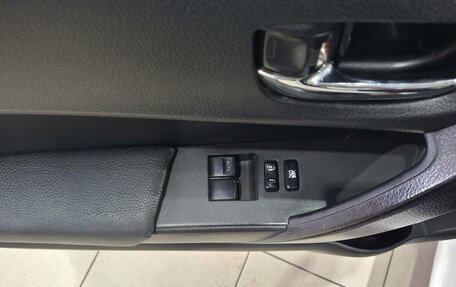 Toyota Corolla, 2013 год, 1 050 000 рублей, 24 фотография