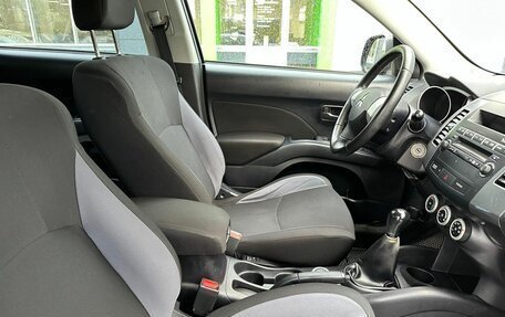 Mitsubishi Outlander III рестайлинг 3, 2008 год, 956 000 рублей, 9 фотография