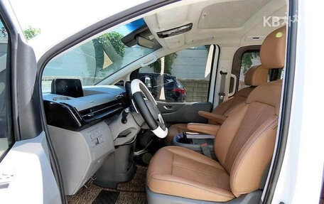 Hyundai Staria, 2022 год, 3 450 696 рублей, 6 фотография