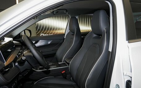 Chery Tiggo 4 I рестайлинг, 2025 год, 2 290 000 рублей, 11 фотография
