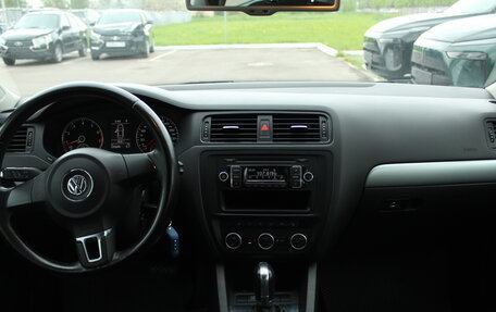 Volkswagen Jetta VI, 2013 год, 960 000 рублей, 8 фотография