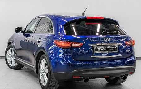 Infiniti QX70, 2016 год, 2 695 000 рублей, 7 фотография
