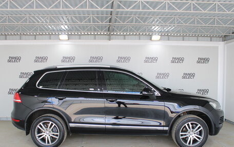 Volkswagen Touareg III, 2011 год, 1 838 000 рублей, 9 фотография