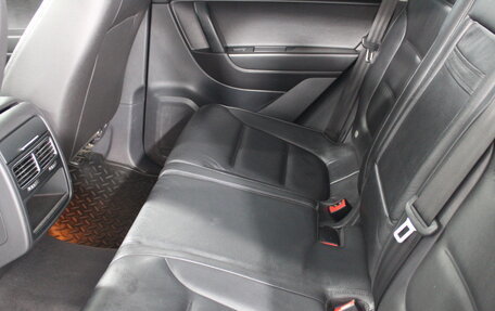 Volkswagen Touareg III, 2011 год, 1 838 000 рублей, 18 фотография
