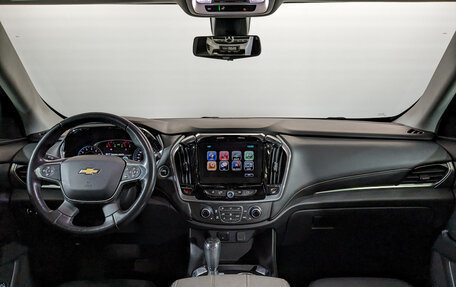 Chevrolet Traverse II, 2018 год, 3 130 000 рублей, 14 фотография