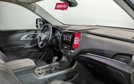 Chevrolet Traverse II, 2018 год, 3 130 000 рублей, 13 фотография