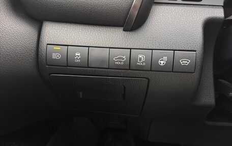 Toyota Camry, 2021 год, 3 000 000 рублей, 9 фотография