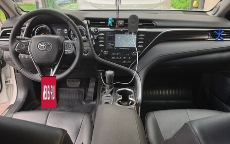 Toyota Camry, 2021 год, 3 000 000 рублей, 12 фотография