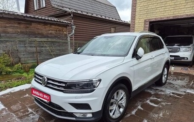 Volkswagen Tiguan II, 2017 год, 2 700 000 рублей, 1 фотография