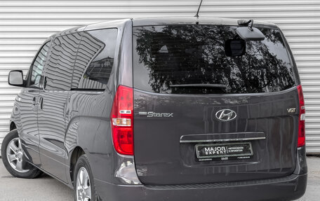 Hyundai Grand Starex Grand Starex I рестайлинг 2, 2019 год, 3 450 000 рублей, 7 фотография