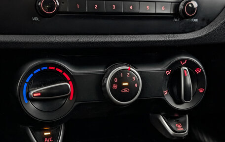 KIA Rio IV, 2019 год, 1 005 000 рублей, 20 фотография