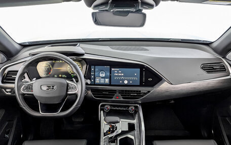 Geely Tugella FY11, 2024 год, 3 350 000 рублей, 14 фотография