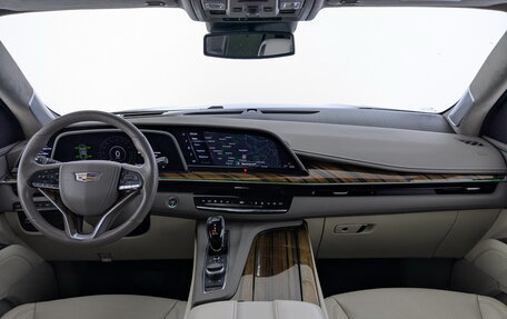 Cadillac Escalade V, 2023 год, 12 000 000 рублей, 26 фотография
