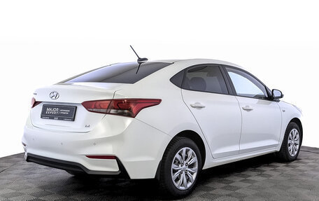 Hyundai Solaris II рестайлинг, 2018 год, 1 350 000 рублей, 5 фотография