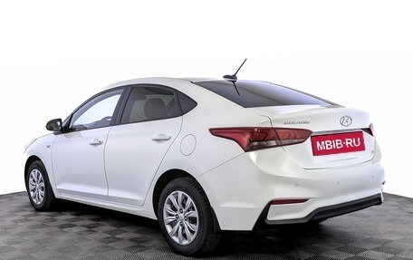 Hyundai Solaris II рестайлинг, 2018 год, 1 350 000 рублей, 7 фотография