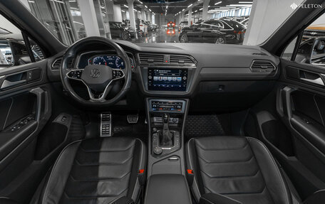 Volkswagen Tiguan II, 2021 год, 3 800 000 рублей, 11 фотография