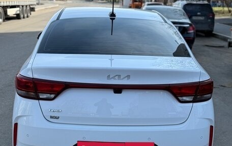 KIA Rio IV, 2021 год, 1 700 000 рублей, 2 фотография