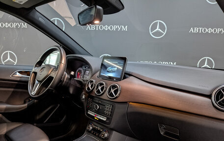 Mercedes-Benz B-Класс, 2017 год, 1 890 000 рублей, 13 фотография