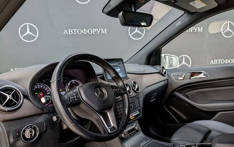 Mercedes-Benz B-Класс, 2017 год, 1 890 000 рублей, 15 фотография