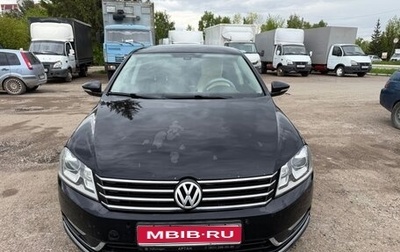 Volkswagen Passat B7, 2012 год, 1 000 000 рублей, 1 фотография