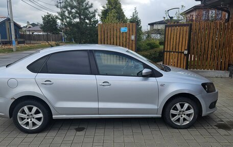 Volkswagen Polo VI (EU Market), 2012 год, 560 000 рублей, 2 фотография