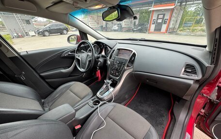 Opel Astra J, 2011 год, 730 000 рублей, 6 фотография