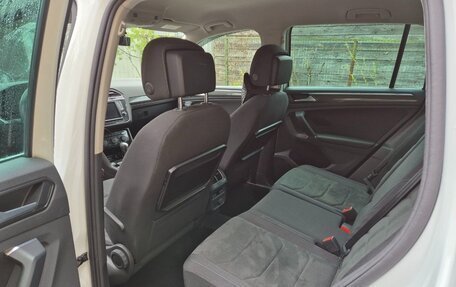 Volkswagen Tiguan II, 2017 год, 2 700 000 рублей, 8 фотография